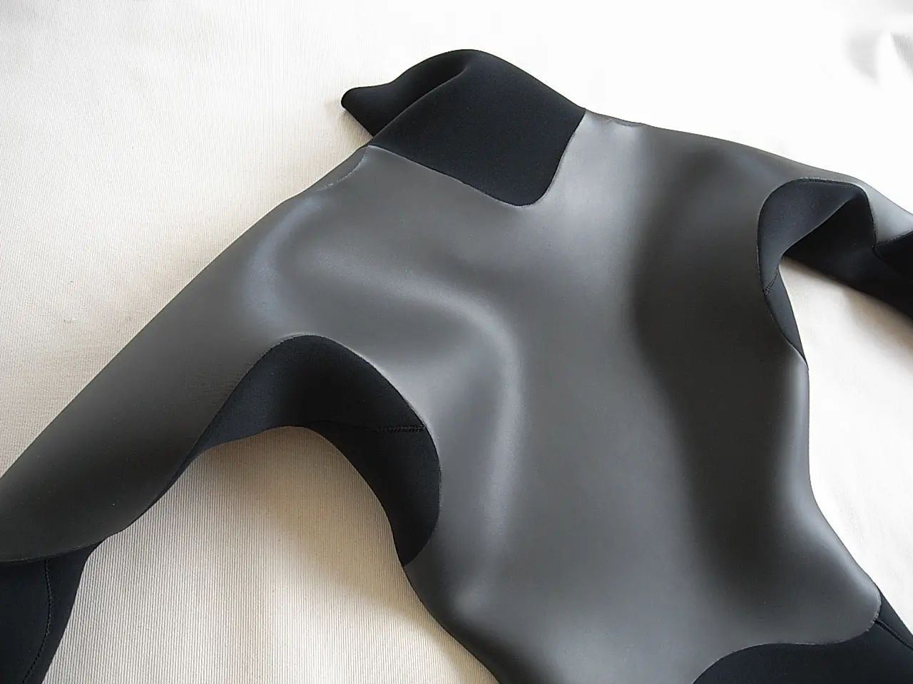 Coltexウェットスーツ all 4mm コルテックス ウェットスーツ Coltex. (@coltex.wetsuits