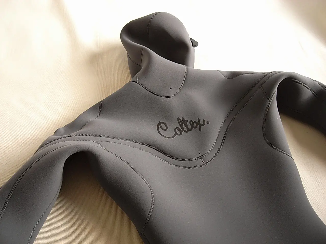 Coltex.ウェットスーツ | サーフボード｜クオリティーハードコア